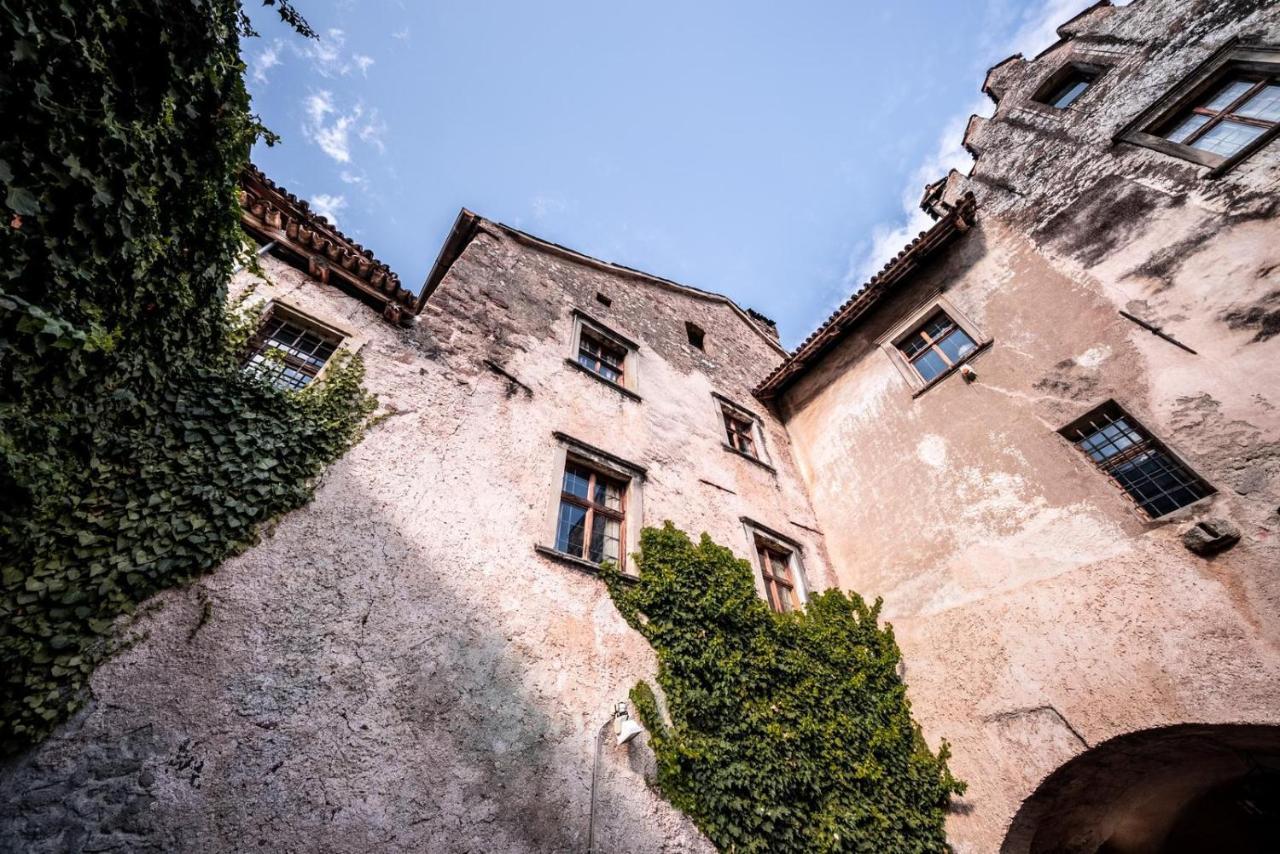 Ansitz Zinnenberg Eppan an der Weinstraße Exterior foto